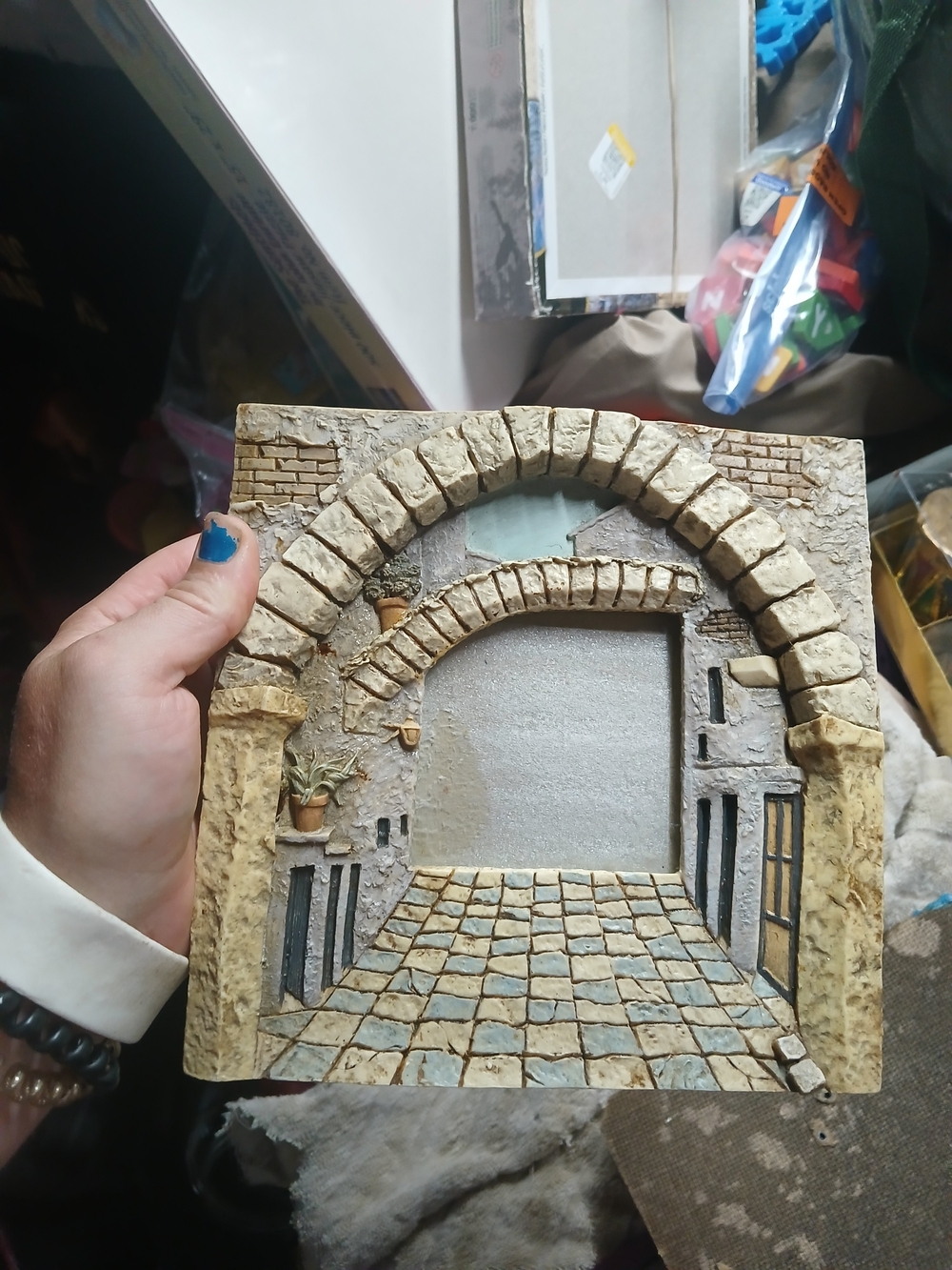 three-dimensional decorative wall hanging or picture frame 3"x3" Inner Frame